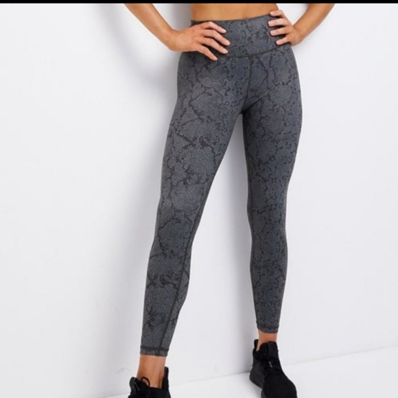 🆕 All Fenix | Python Charcoal 7/8 Leggings Women's Size XS - Picture 3 of 12